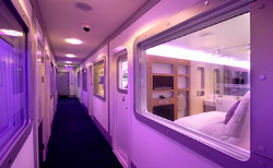 heathrow-cabin-corridor